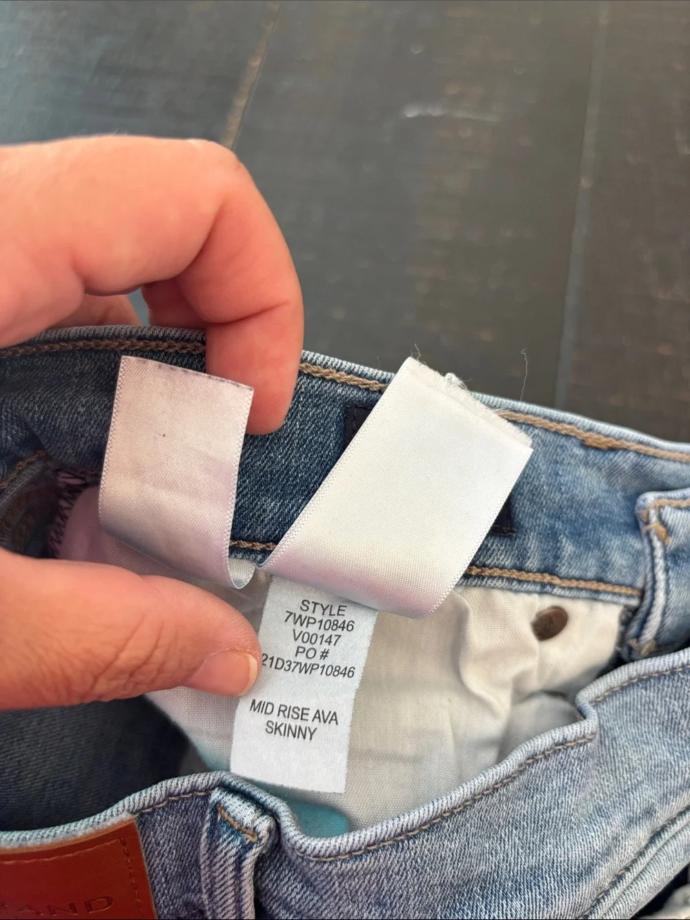 Lucky Brand Mid Rise Ava Skinny Ankle Jeans in Blue light wash size 4 / 27 A